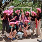 Pack Carmanyola original que consta de 2 productes: espelma a escollir i petazetas